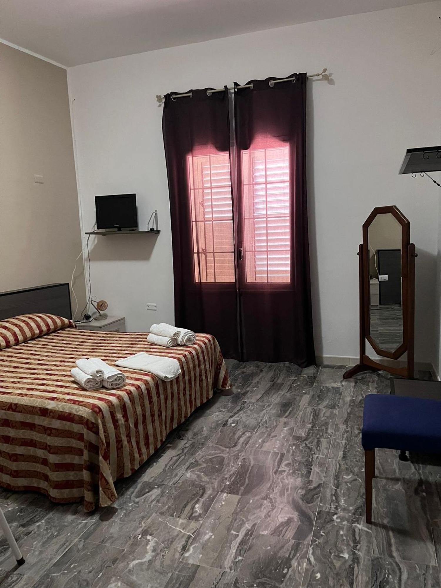 B&B Andromeda Palmi Bagian luar foto